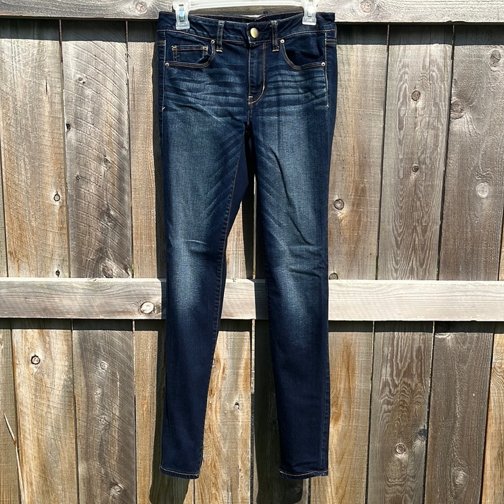 American Eagle 🦅 Women’s Dark Blue Jeans | Super Stretch | Size 6 Long | Skinny